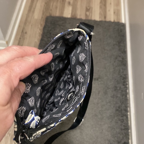 Vera Bradley Crossbody bag - Picture 2 of 2